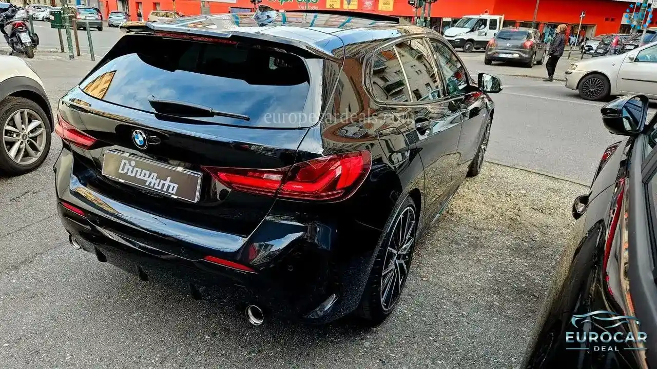 BMW 118
