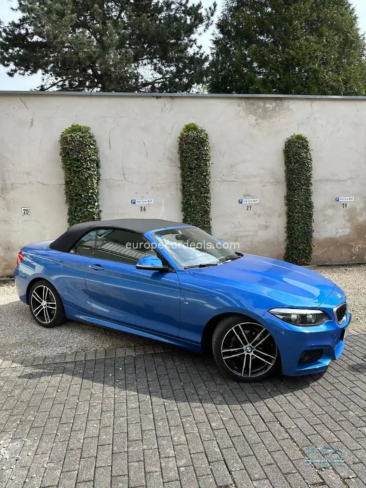 BMW 218
