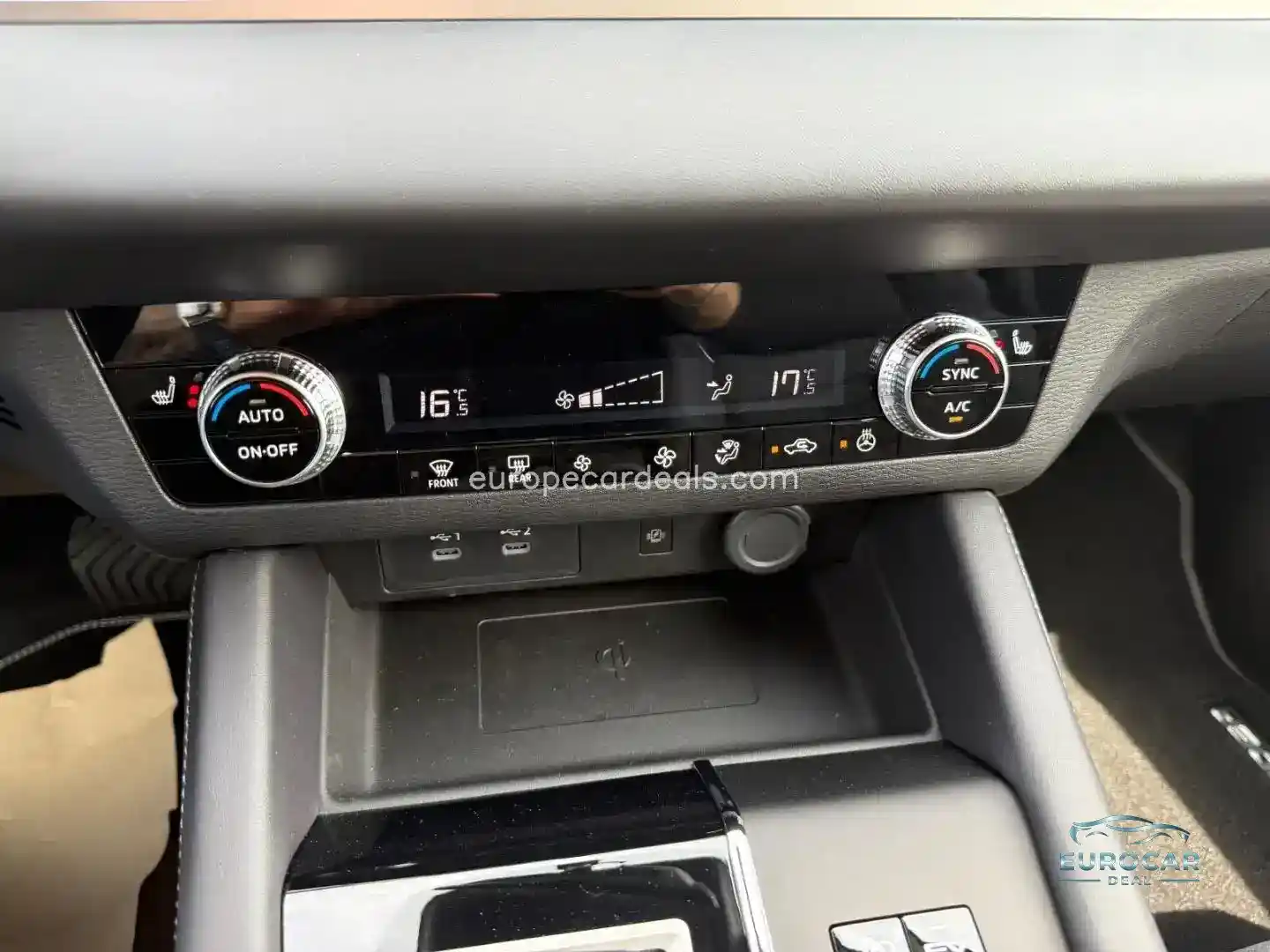 Mitsubishi Plug-in Hybrid Outlander