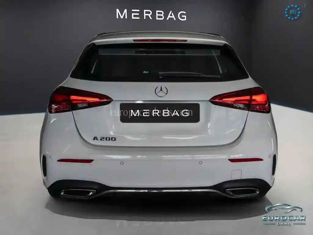 Mercedes-Benz A 200