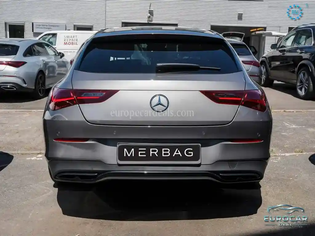 Mercedes-Benz CLA 180