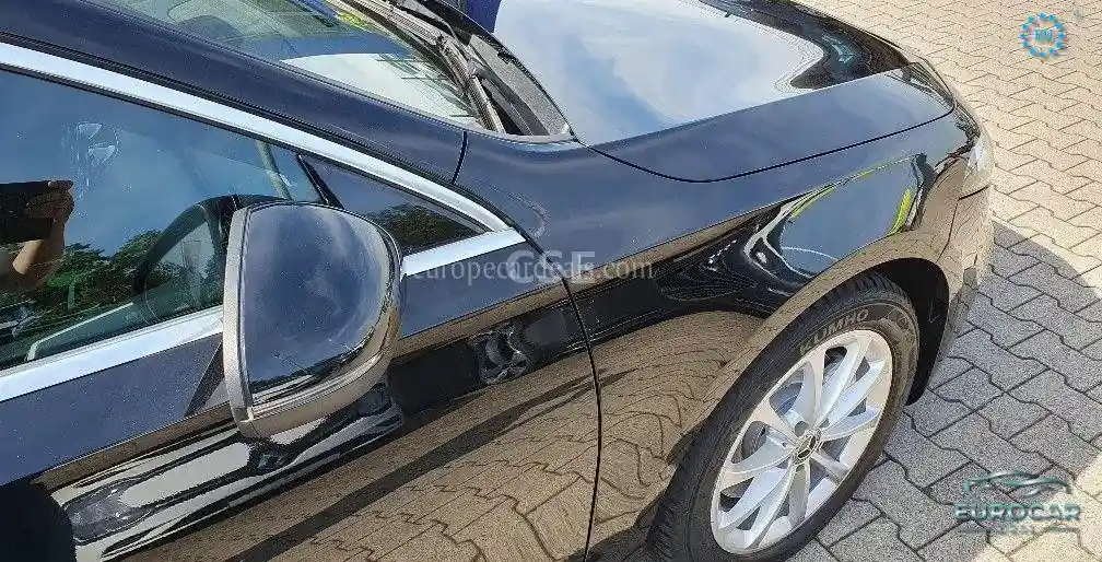 Mercedes-Benz A 220