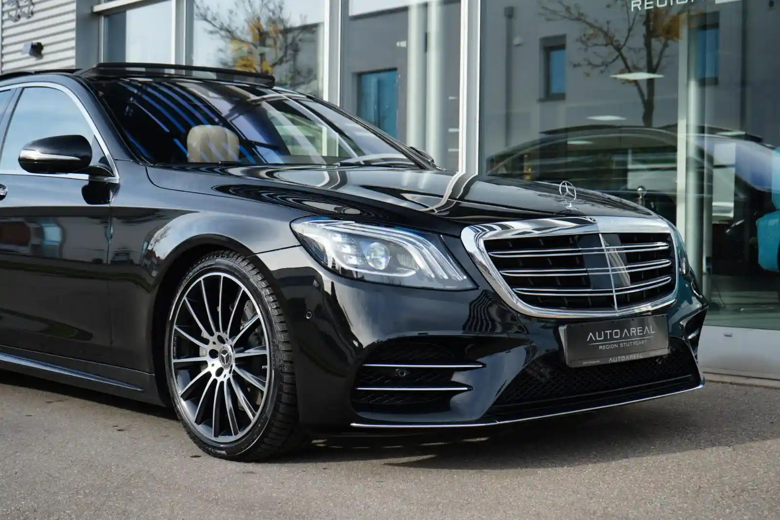 Mercedes-Benz S 560