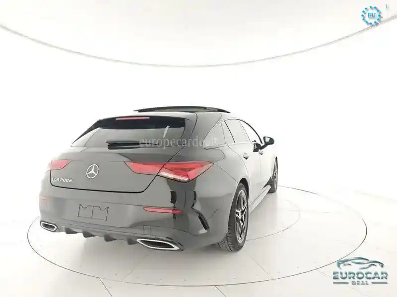 Mercedes-Benz CLA 200 Shooting Brake