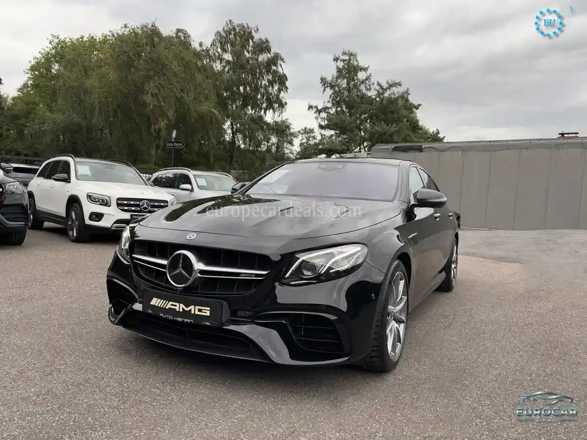 Mercedes-Benz E 63 AMG