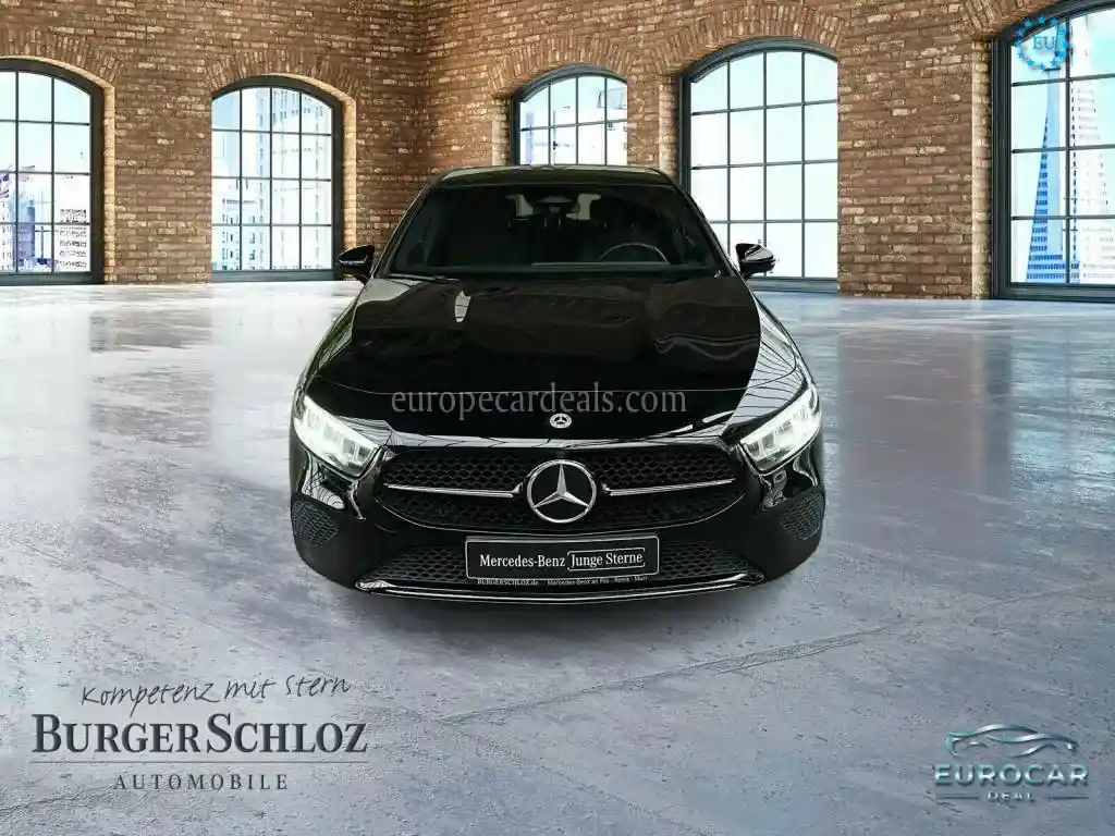 Mercedes-Benz A 220