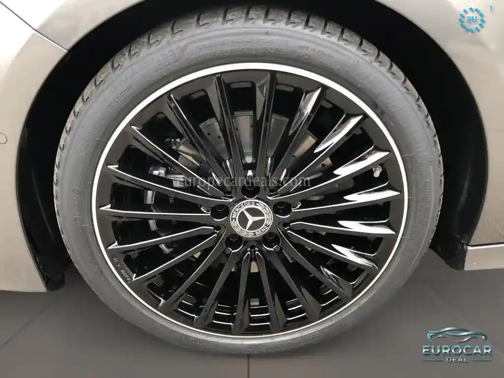 Mercedes-Benz A 220