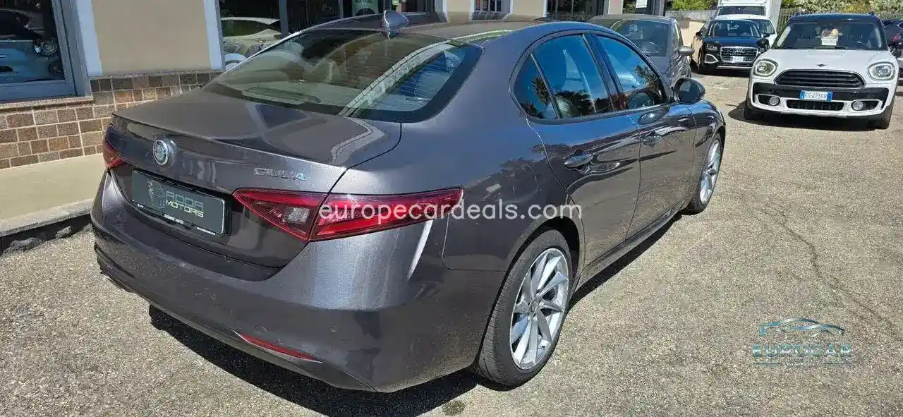 Alfa Romeo Giulia