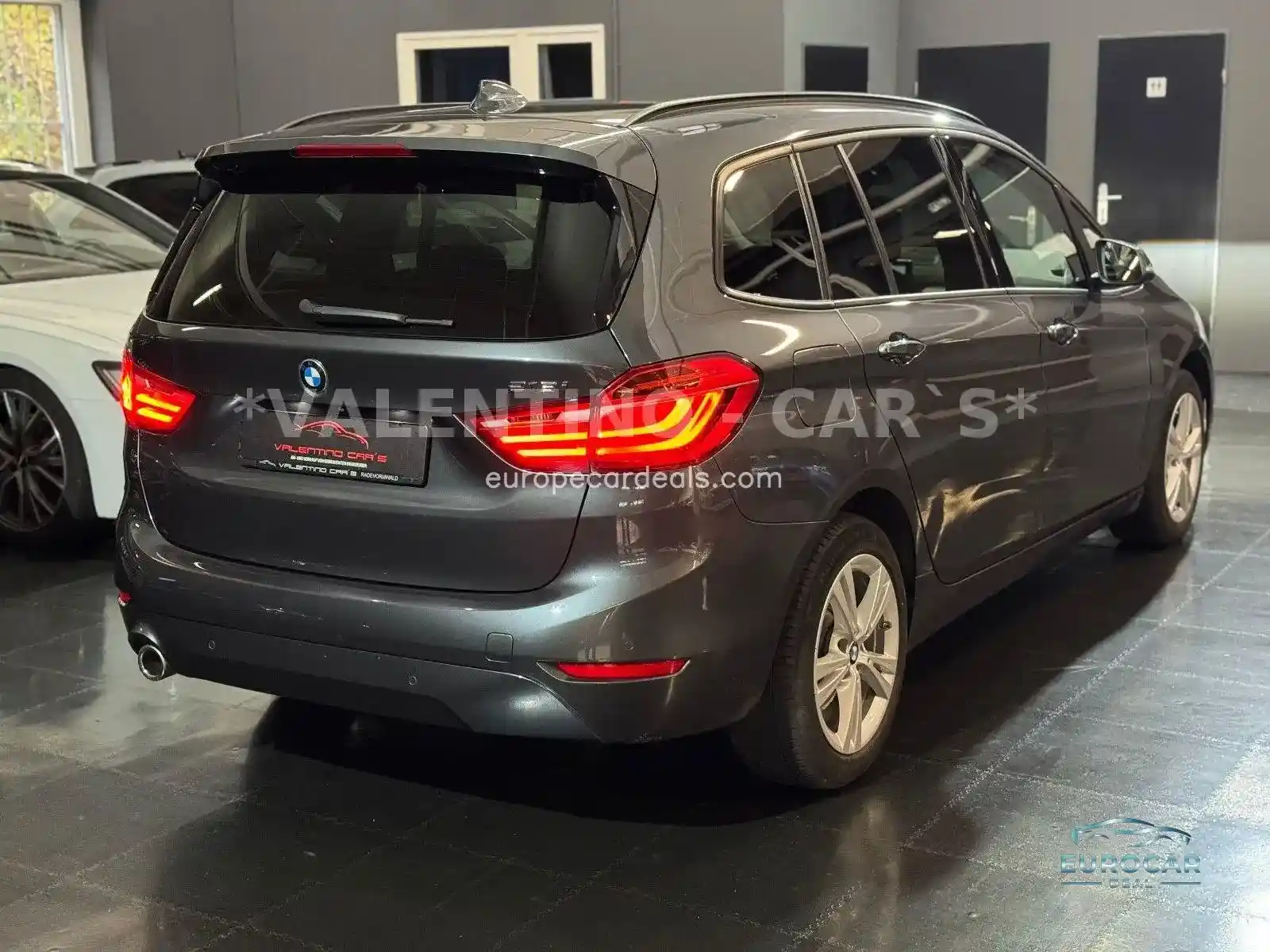 BMW 218