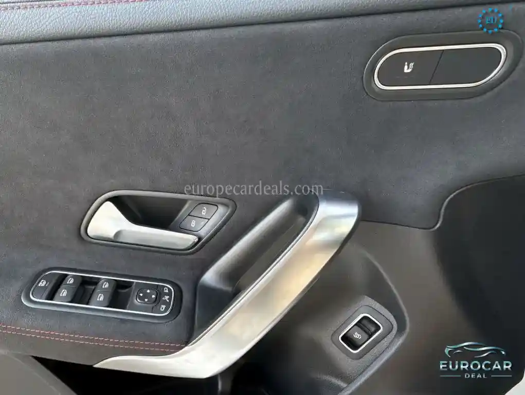 Mercedes-Benz CLA 220