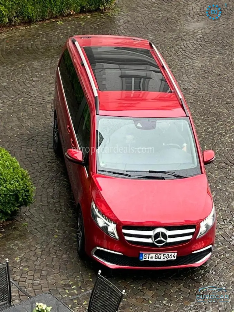 Mercedes-Benz V 220