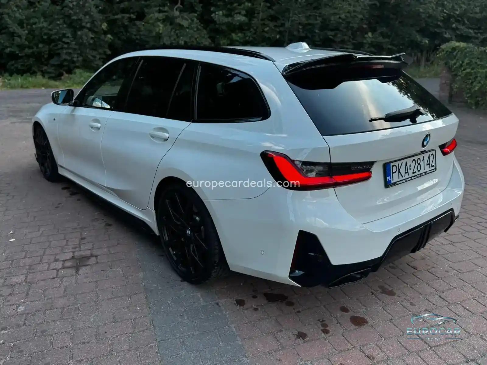 BMW 330