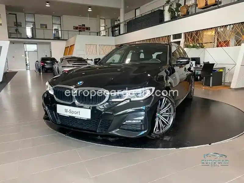 BMW 330