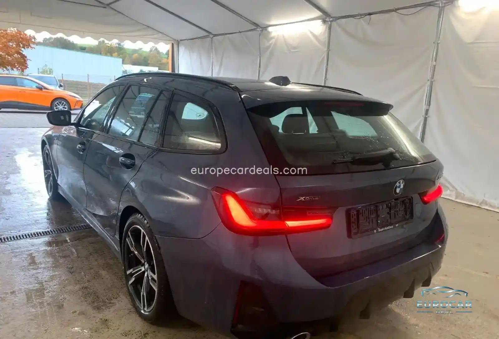 BMW 330