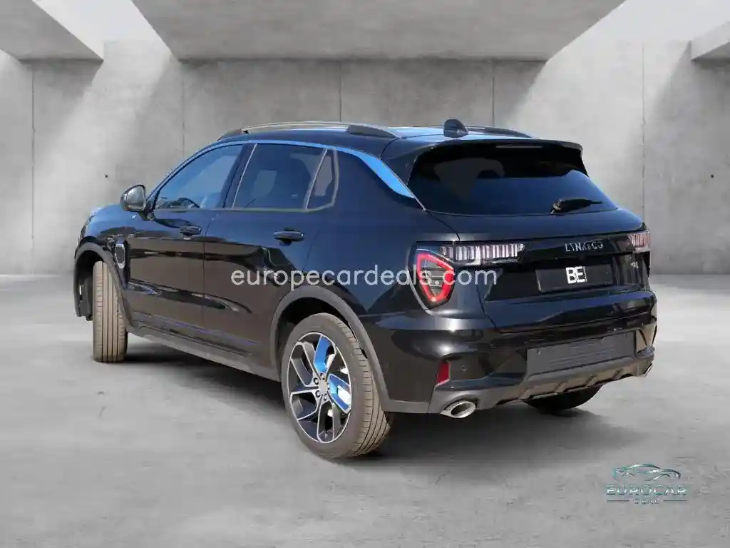 Lynk&Co 01