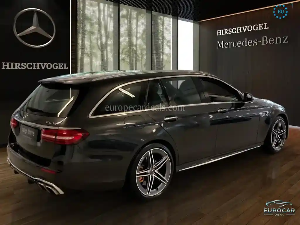 Mercedes-Benz E 63 AMG