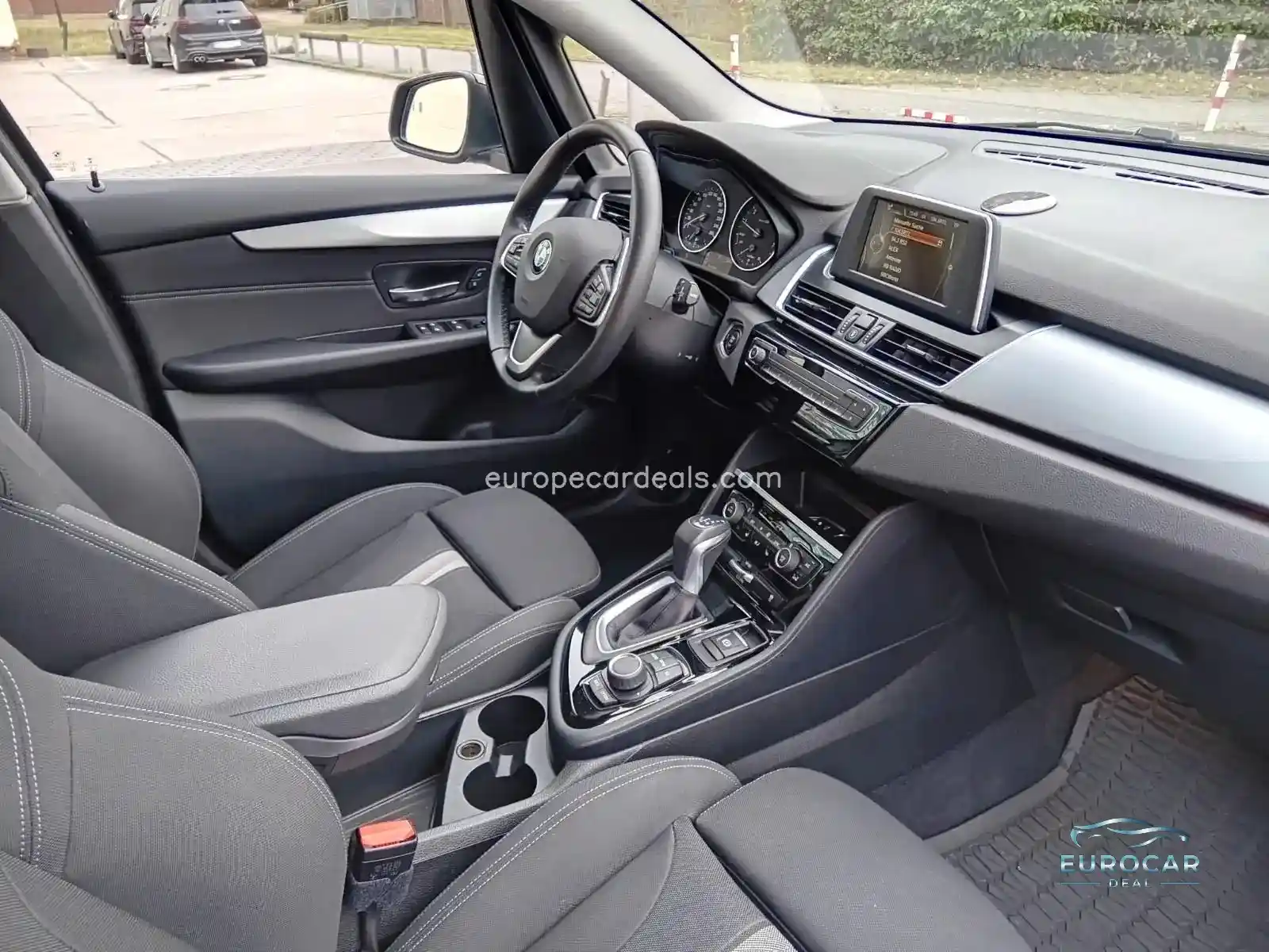 BMW 218