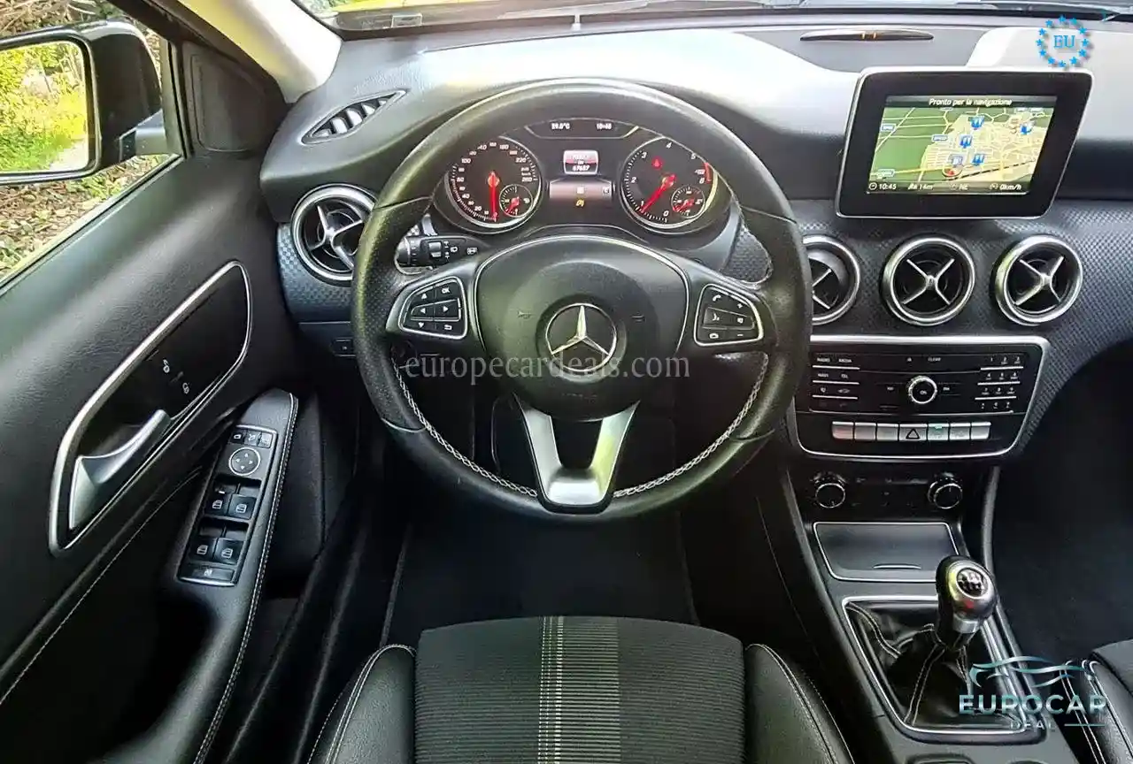 Mercedes-Benz A 180
