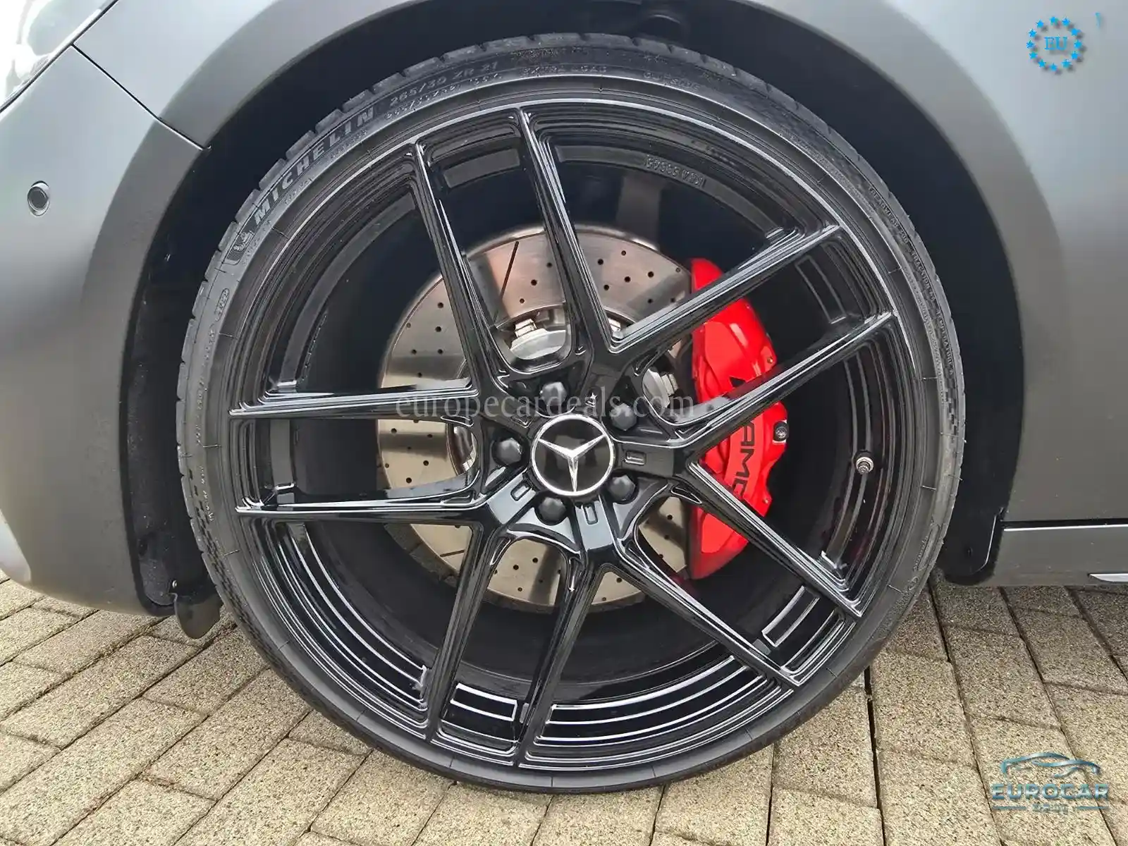 Mercedes-Benz E 63 AMG