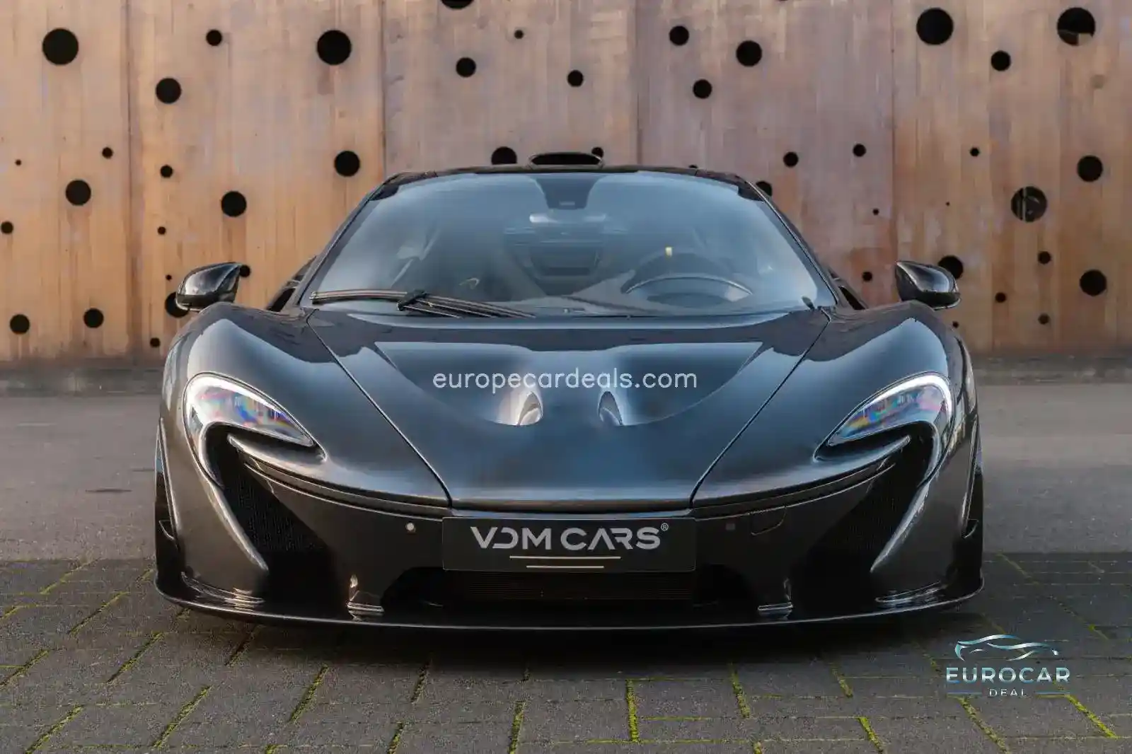 McLaren P1
