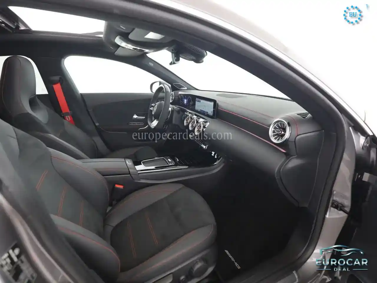 Mercedes-Benz CLA 45 AMG Shooting Brake