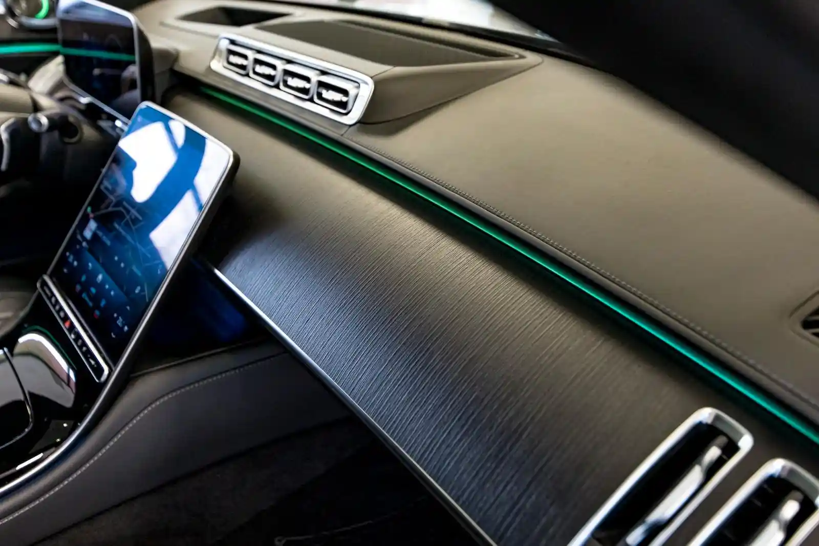 Mercedes-Benz S 500