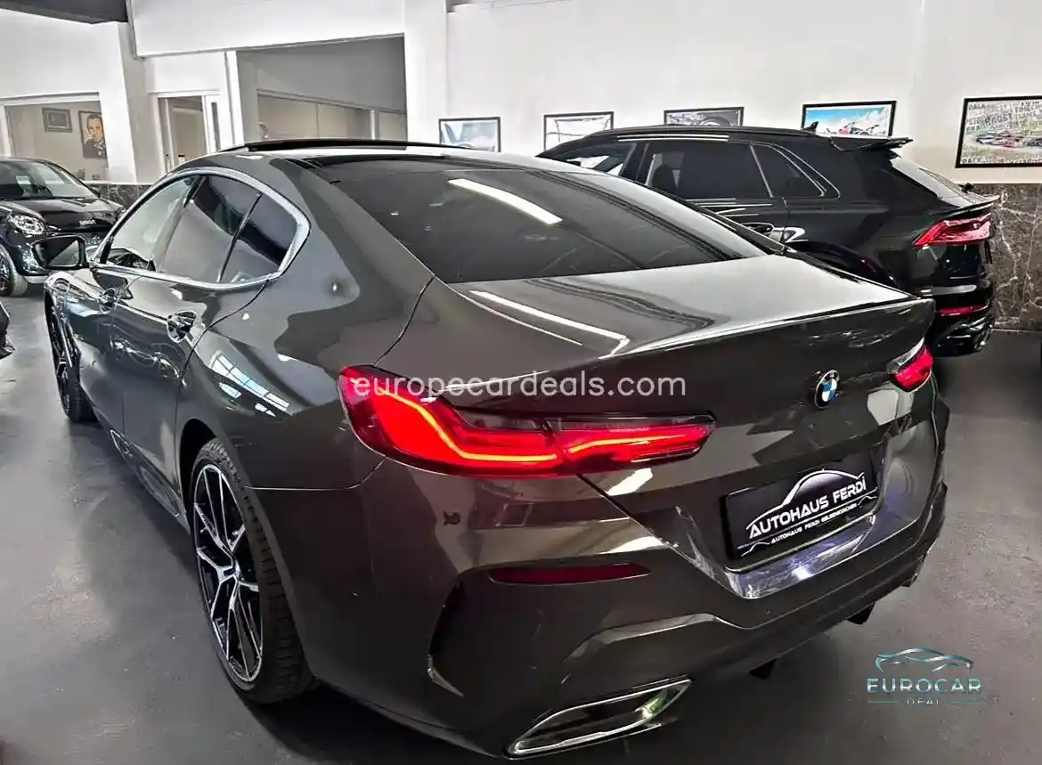 BMW 840