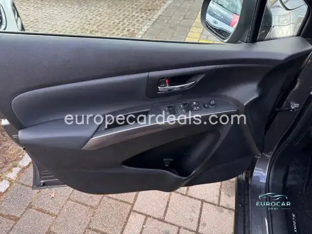 Suzuki (SX4) S-Cross