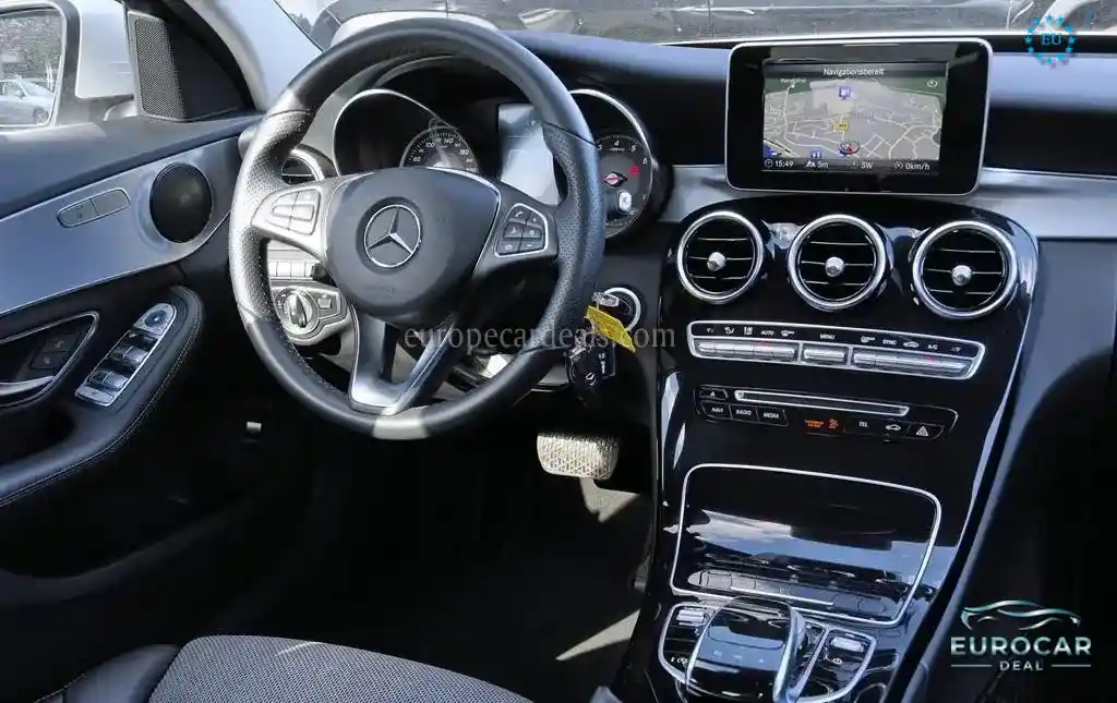 Mercedes-Benz C 180