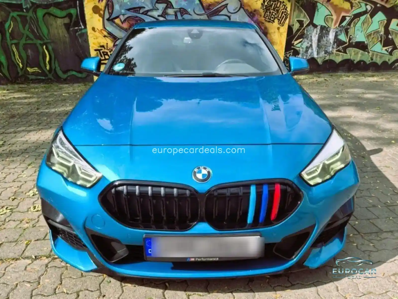 BMW 218