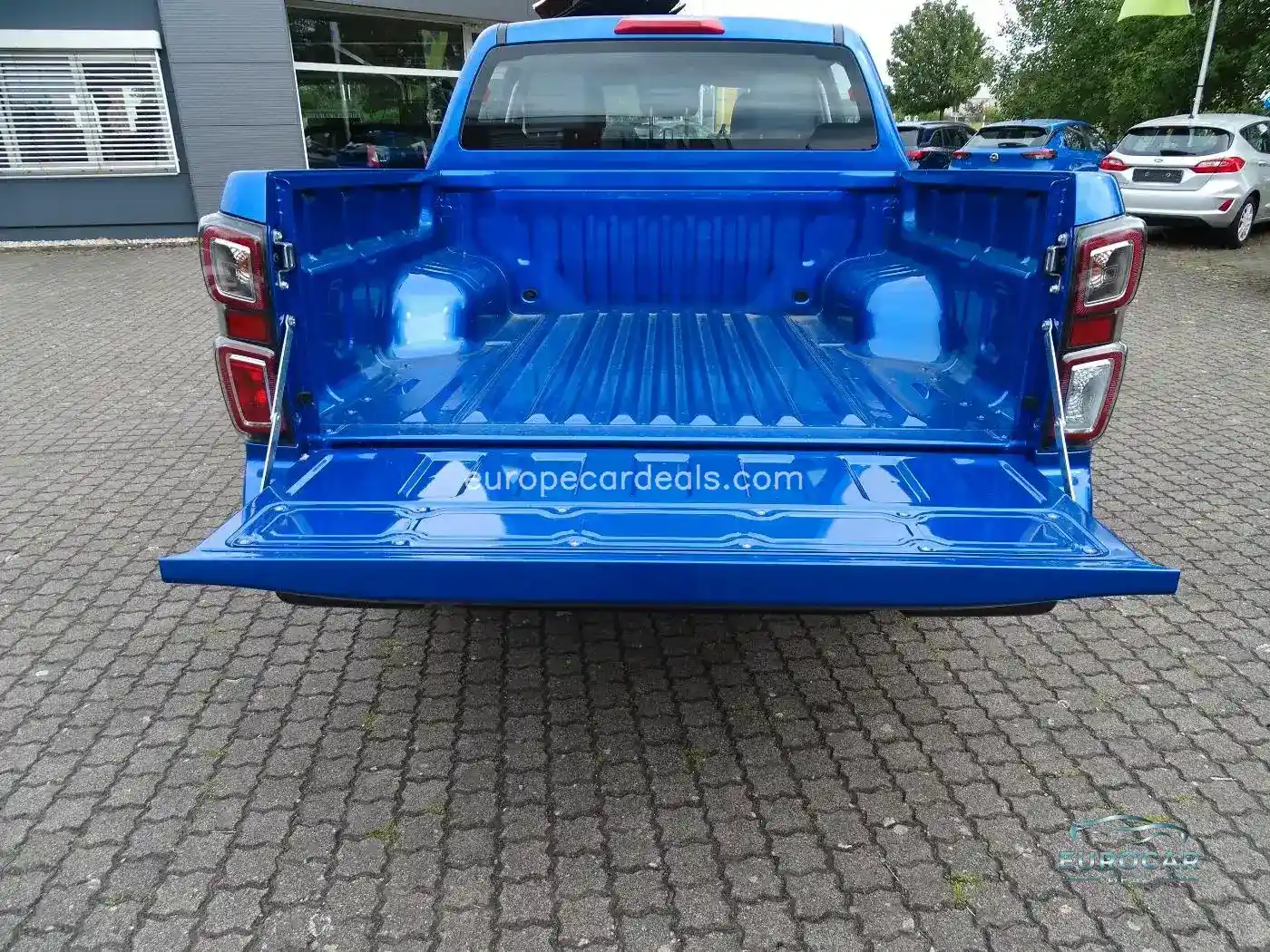 Double Cab LSE Aut. 4×4 AHK, Laderaumwanne