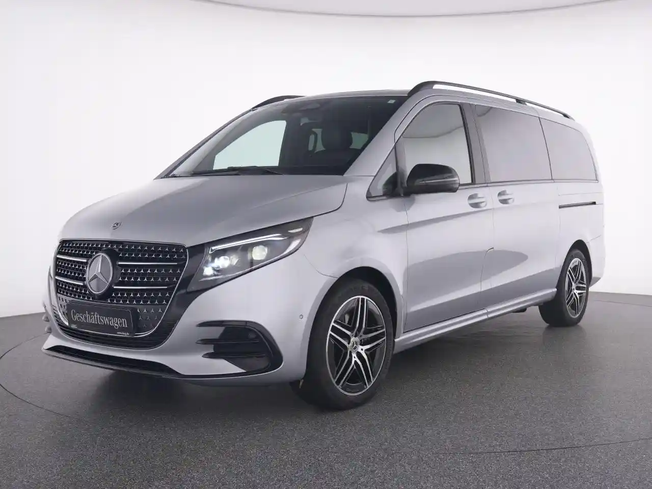 Mercedes-Benz V 250