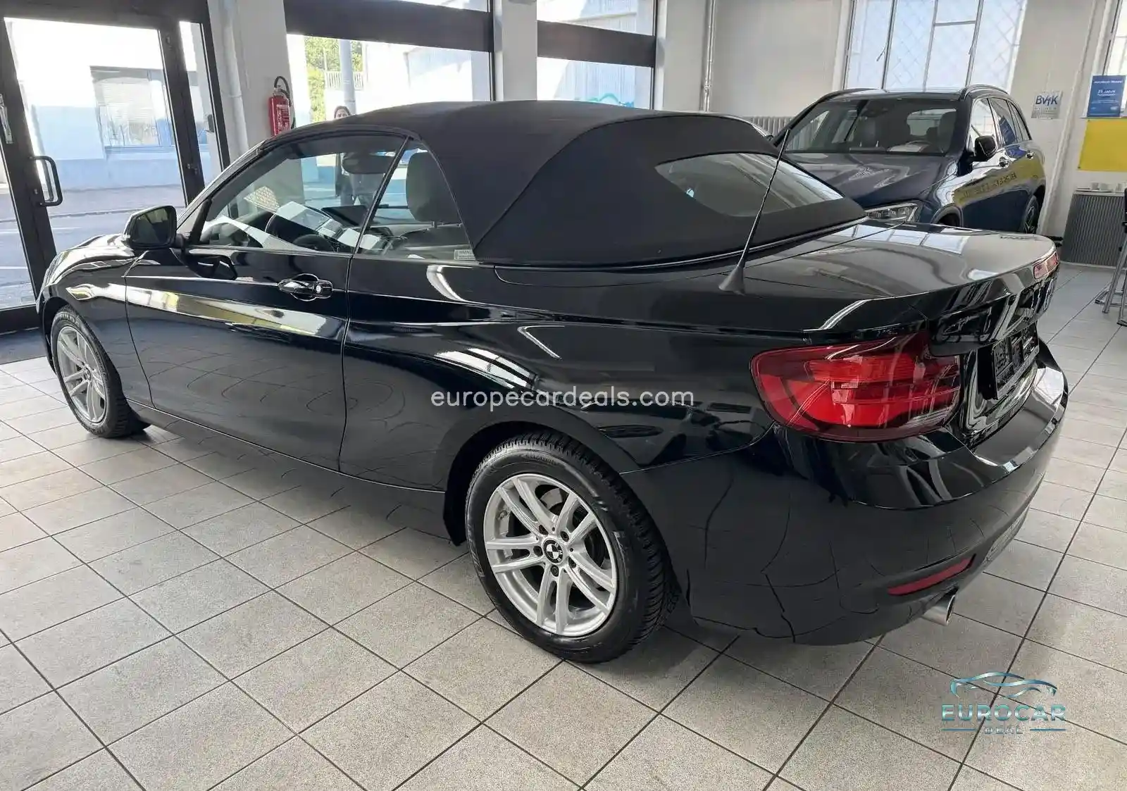 BMW 218