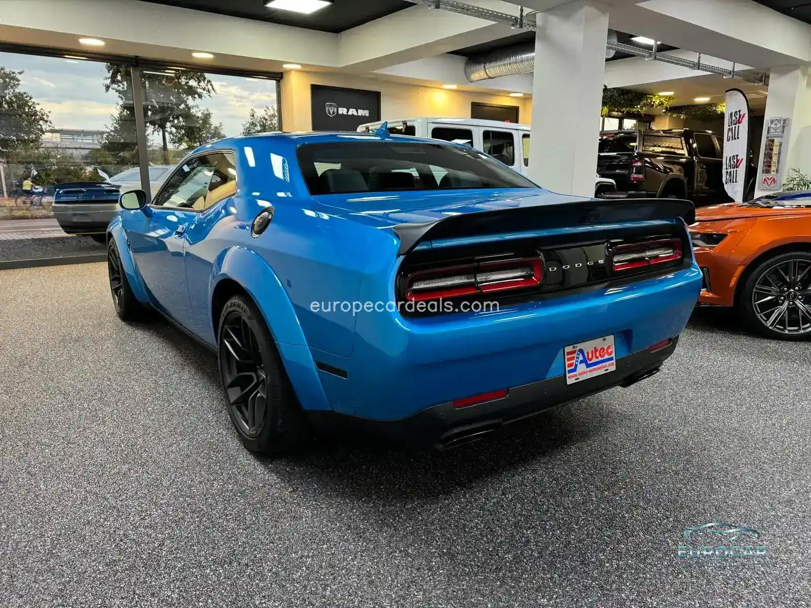Dodge Challenger