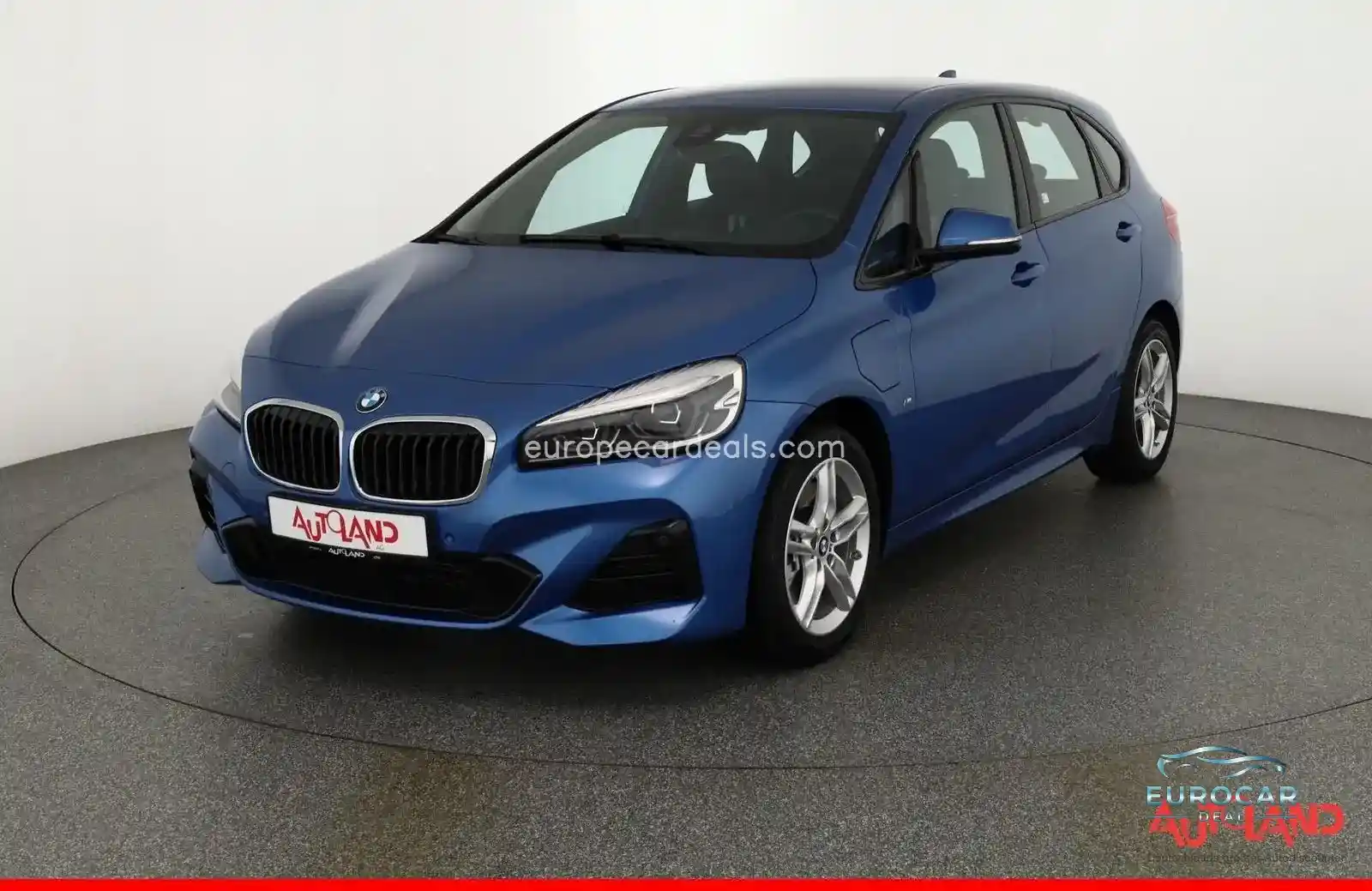 BMW 225