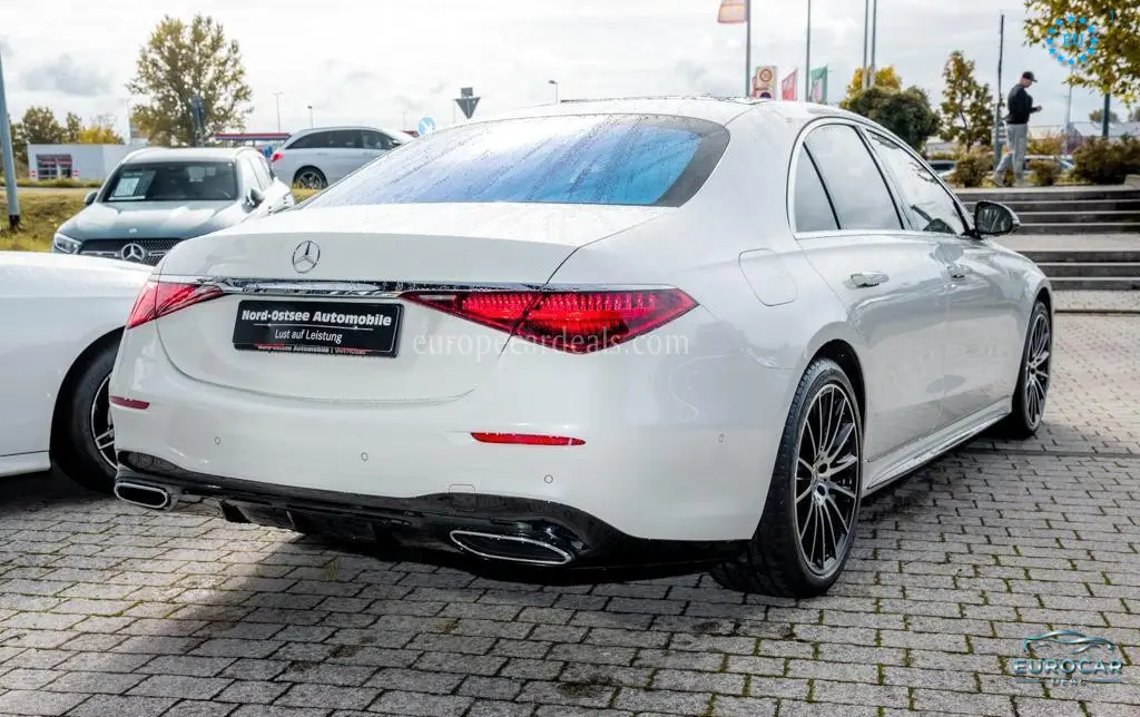 Mercedes-Benz S 400