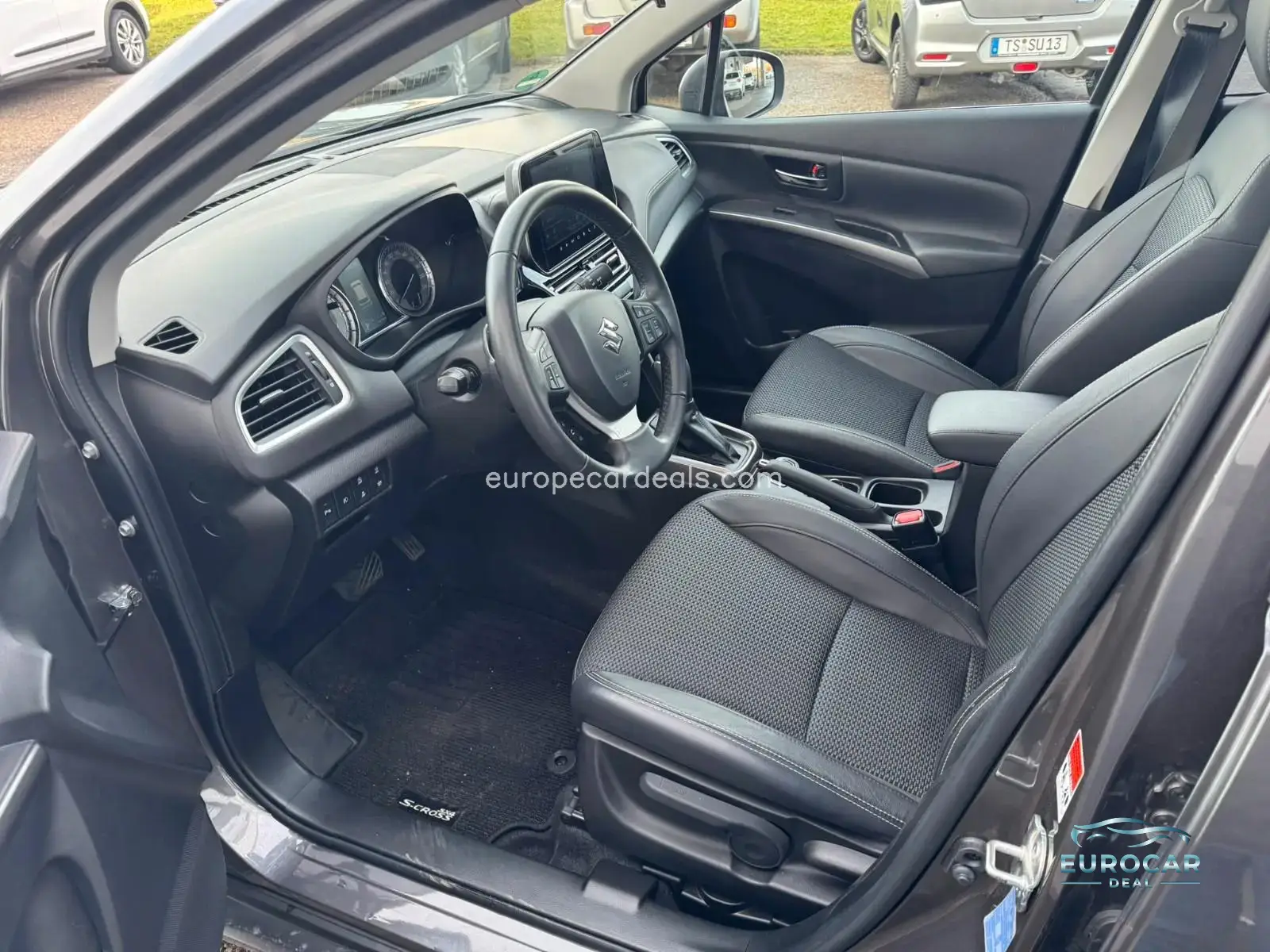 Suzuki (SX4) S-Cross
