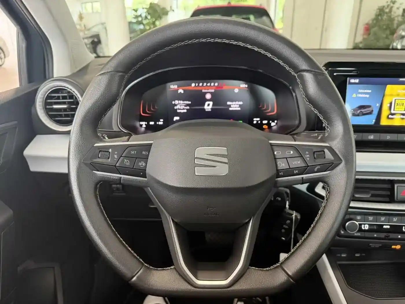 Seat Arona