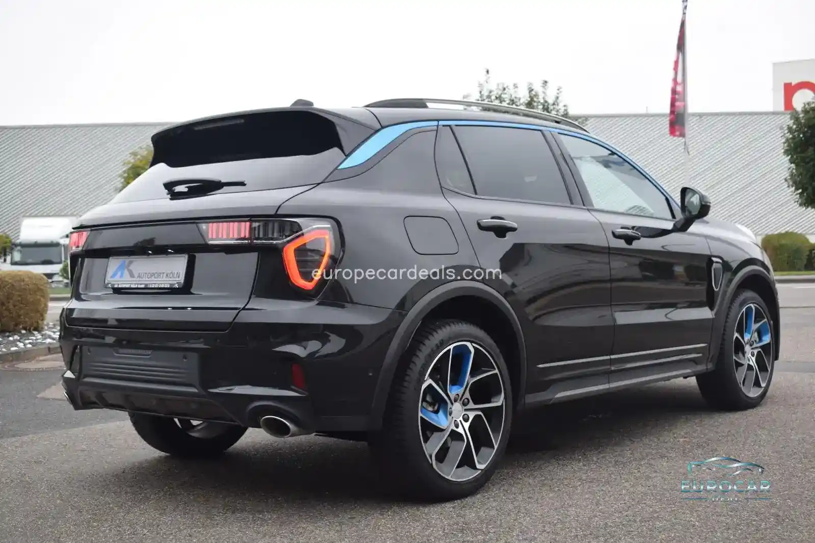 Lynk&Co 01