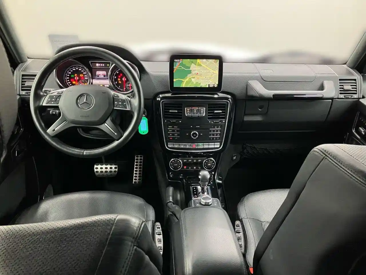 Mercedes-Benz G 500