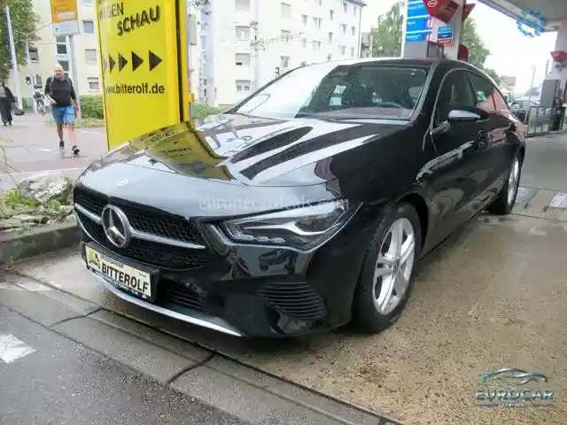 Mercedes-Benz CLA 180 Shooting Brake