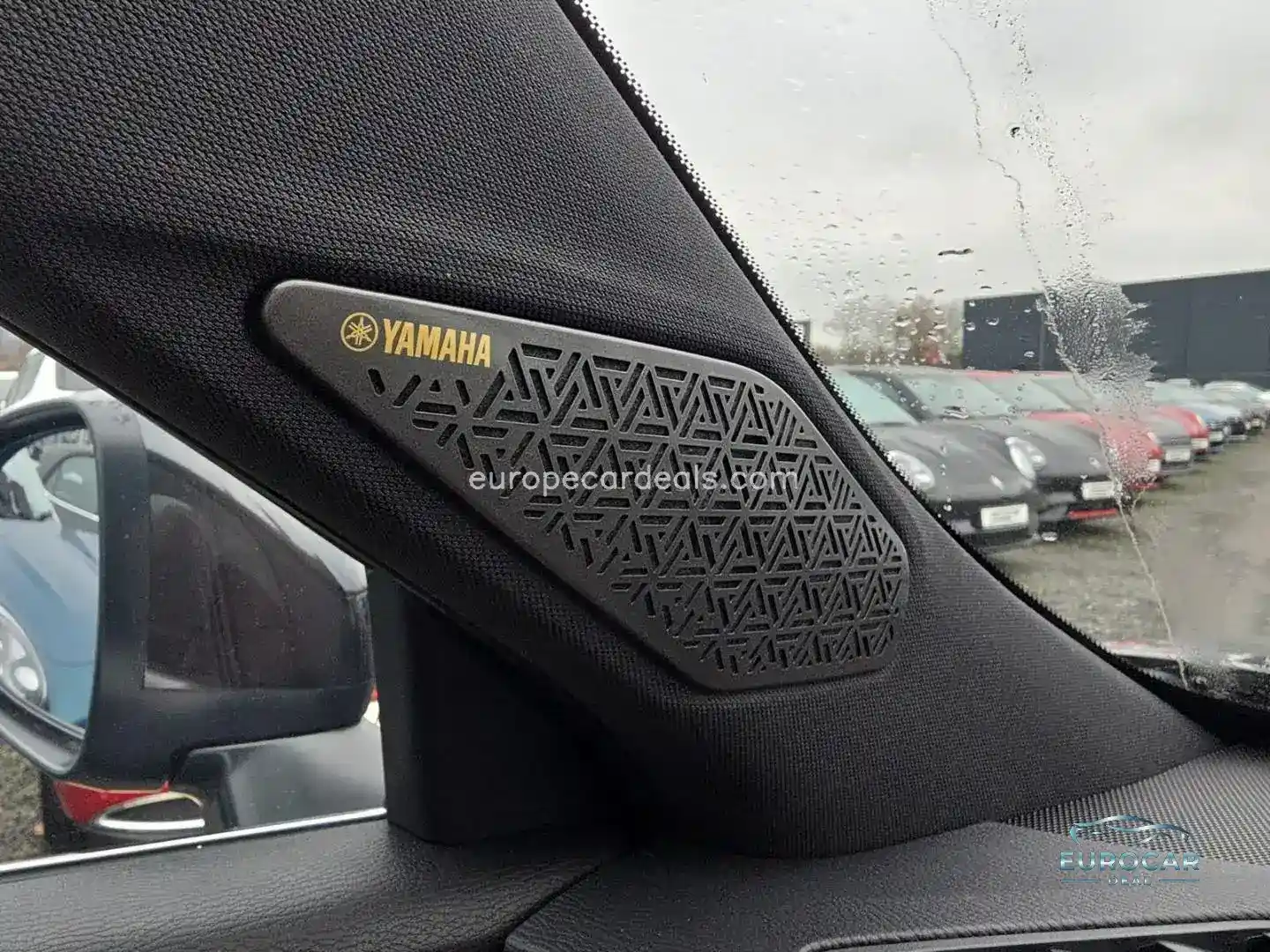 Mitsubishi Plug-in Hybrid Outlander