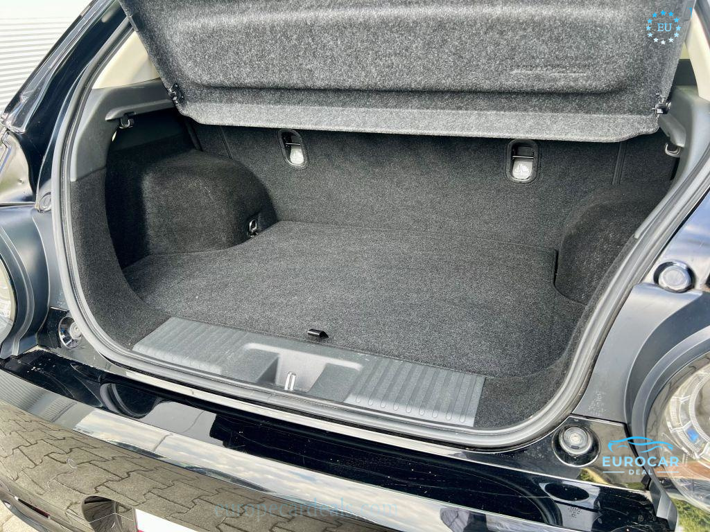 Honda e