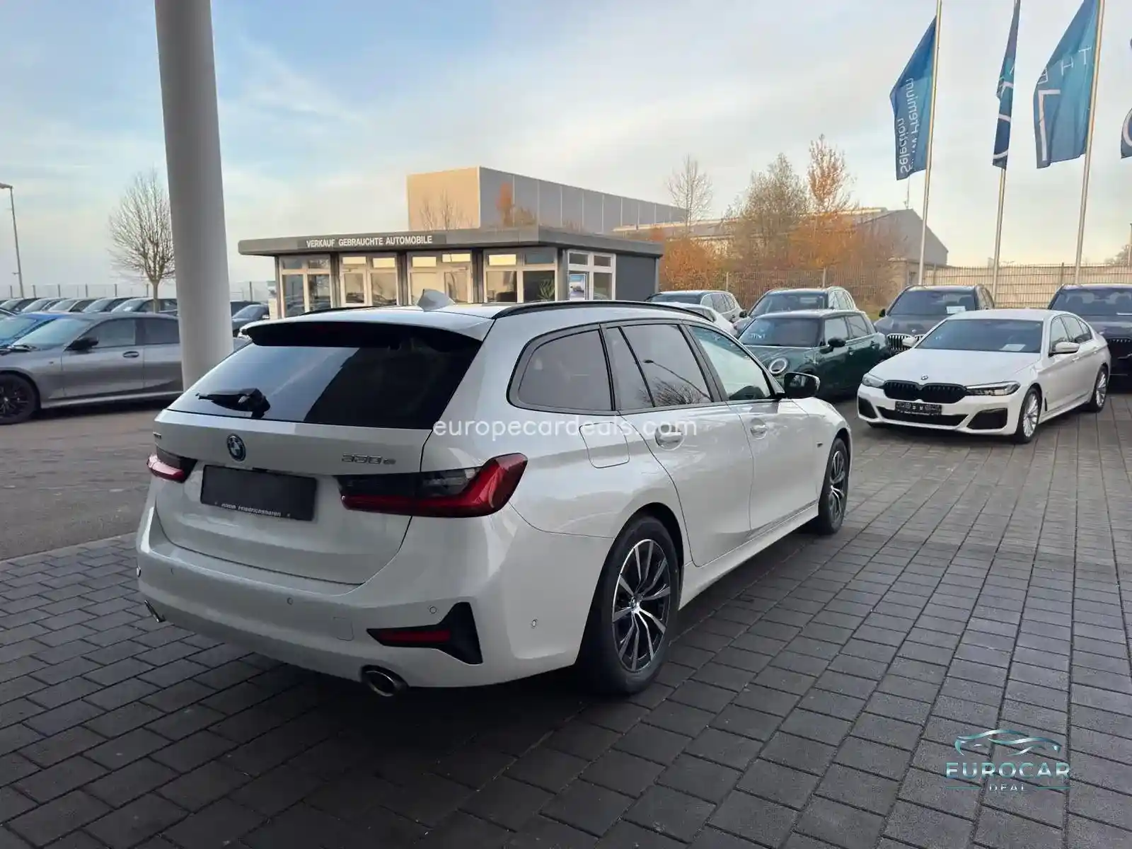 BMW 330