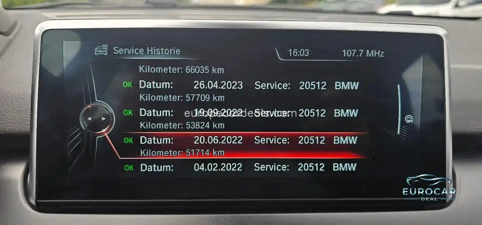 BMW 225