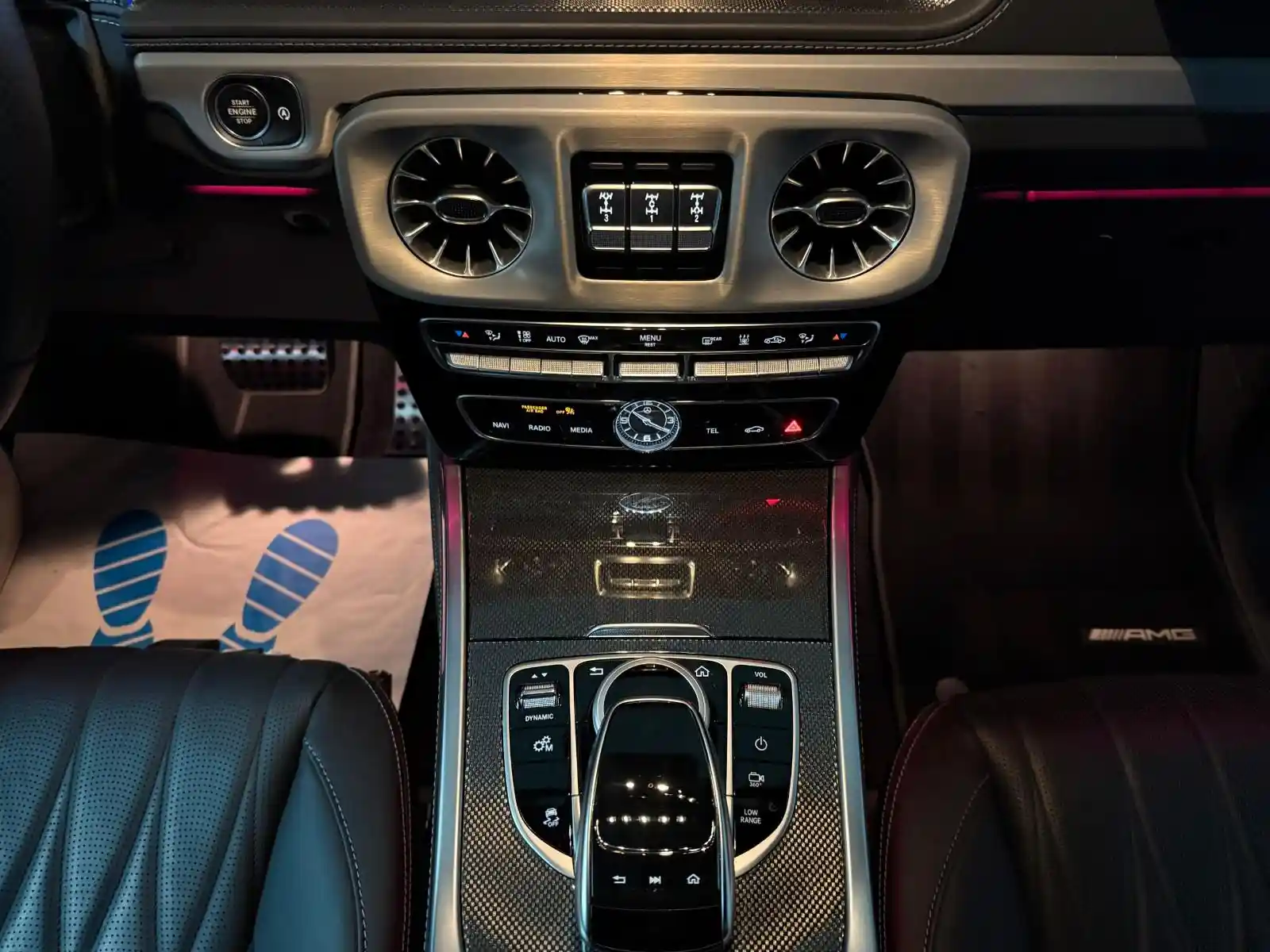 Mercedes-Benz G 500