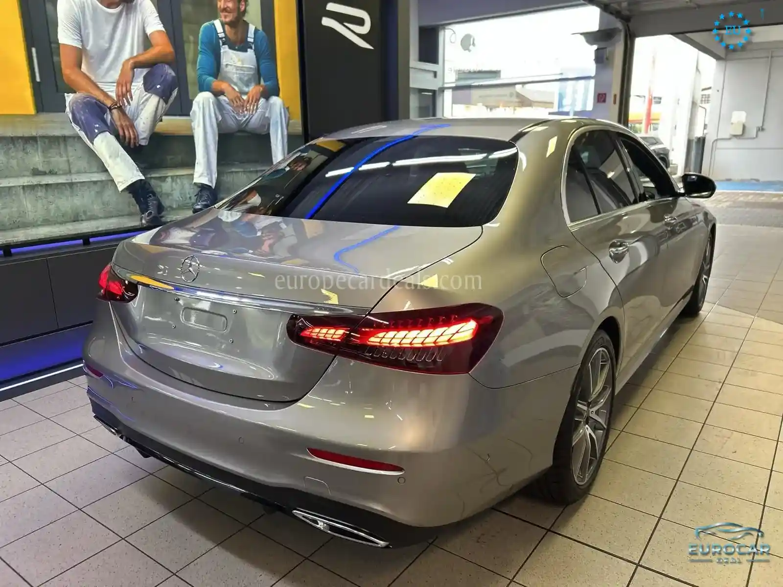 Mercedes-Benz E 300