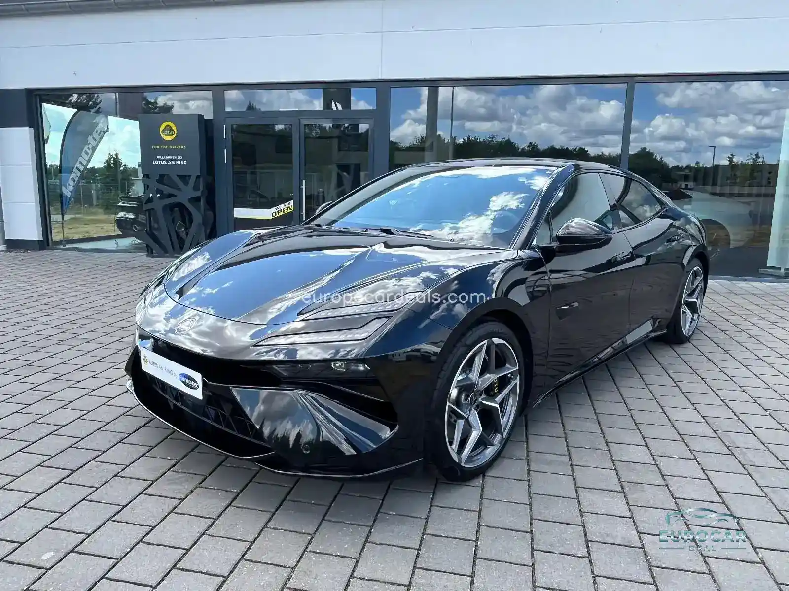 Lotus Emeya