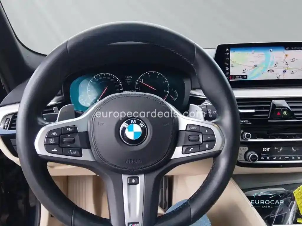 BMW M550