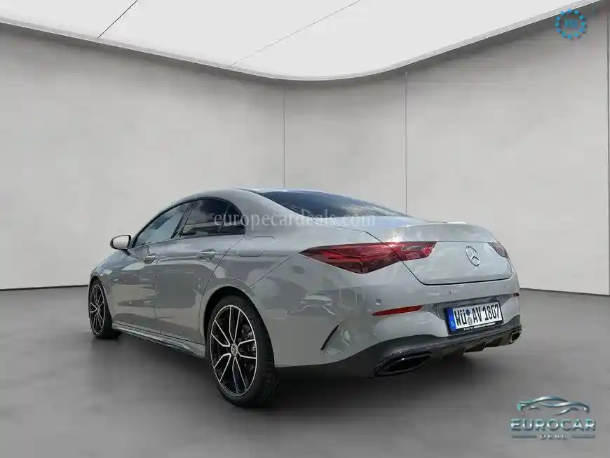 Mercedes-Benz CLA 180